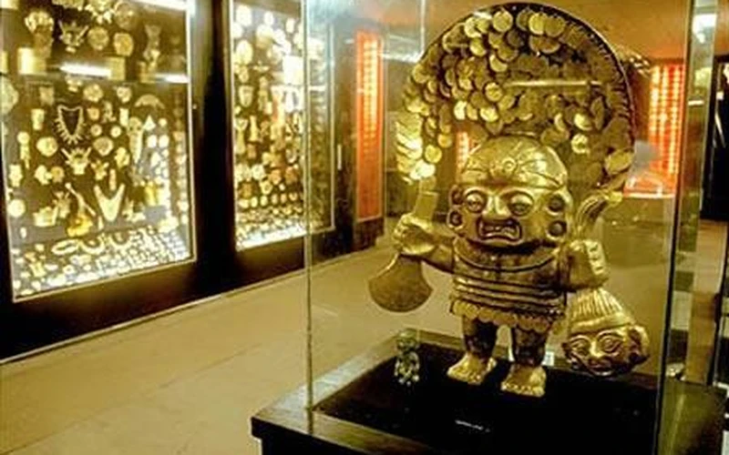 Gold Museum of Peru (Museo de Oro) with Joseph Guevara